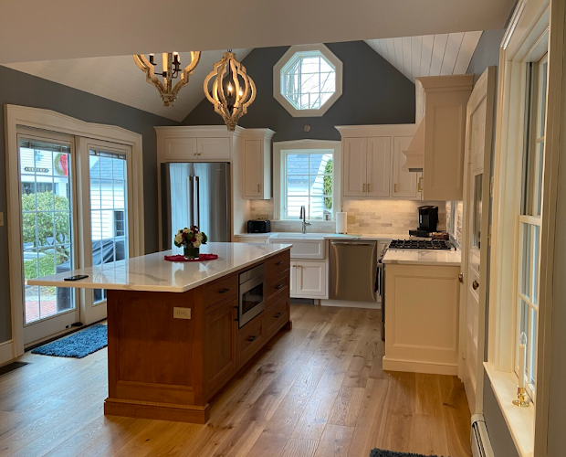 EARLY CONSTRUCTION INC.