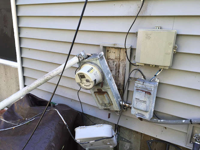 AA Electric & Contractors