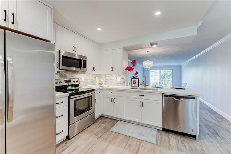 South Florida Water and Mold Restoration