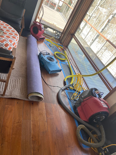 Mr. Vac Cleaning and Restoration